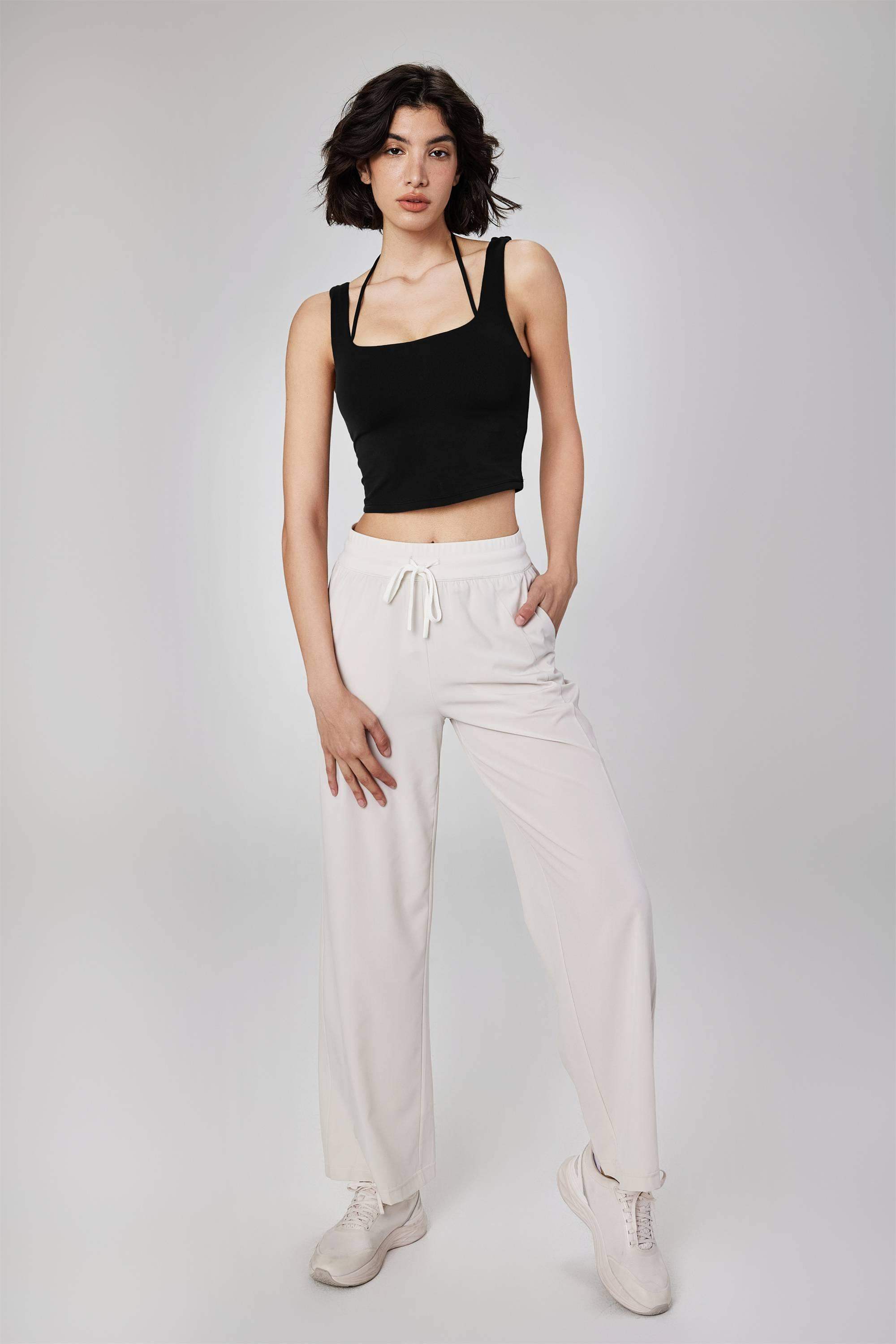 2-in-1-Lagen-Sport-BH mit integriertem Tanktop