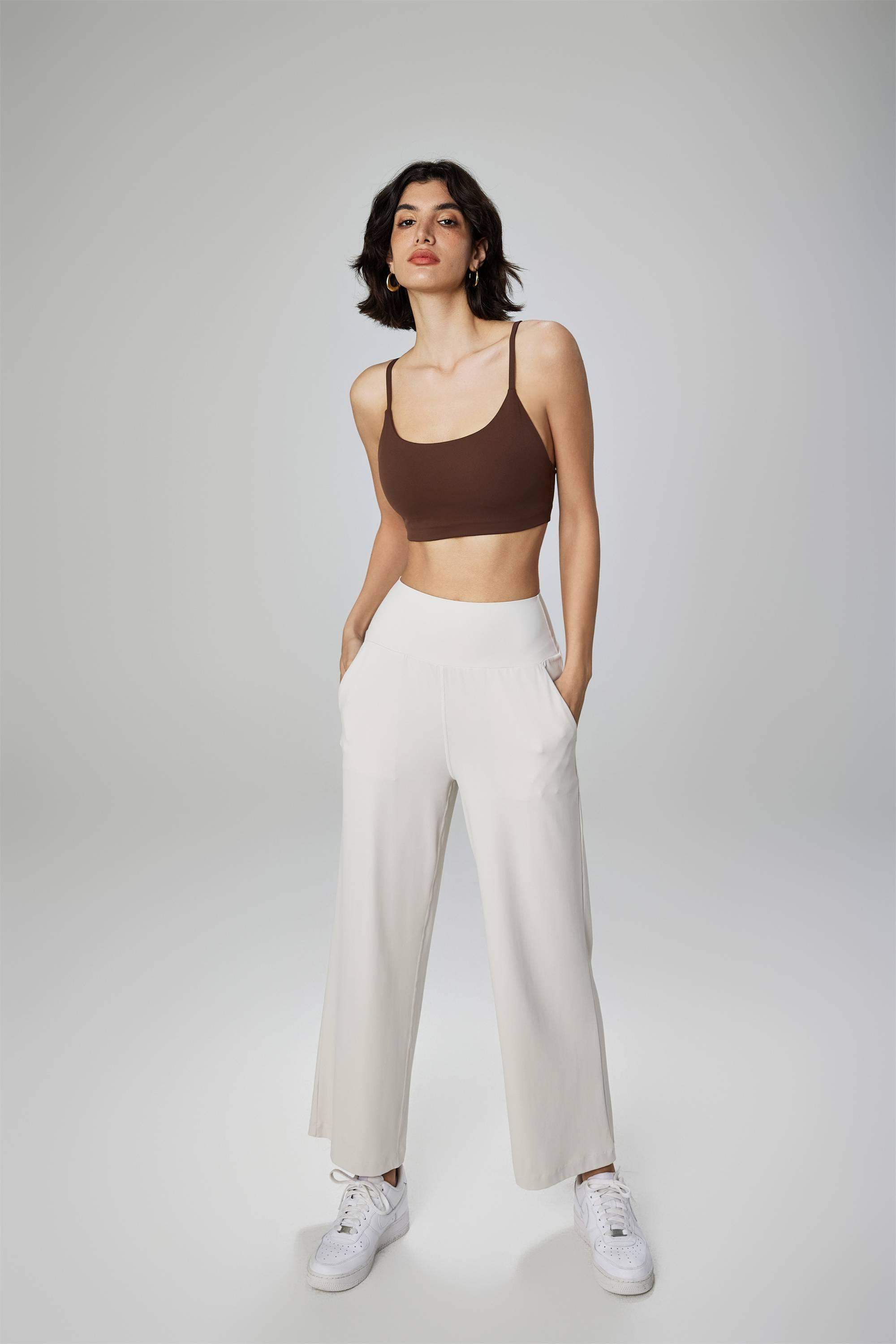 Yoga-BH mit V-Rücken und gepolsterten Cups