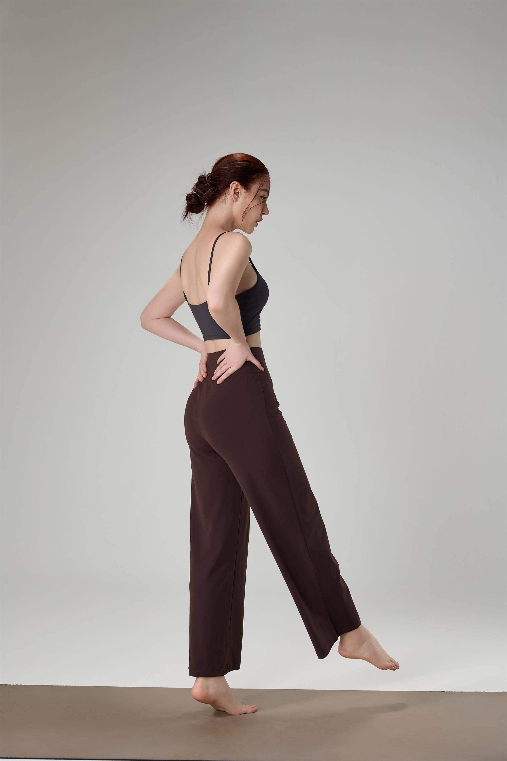 Yogahose mit hoher Taille und weitem Bein