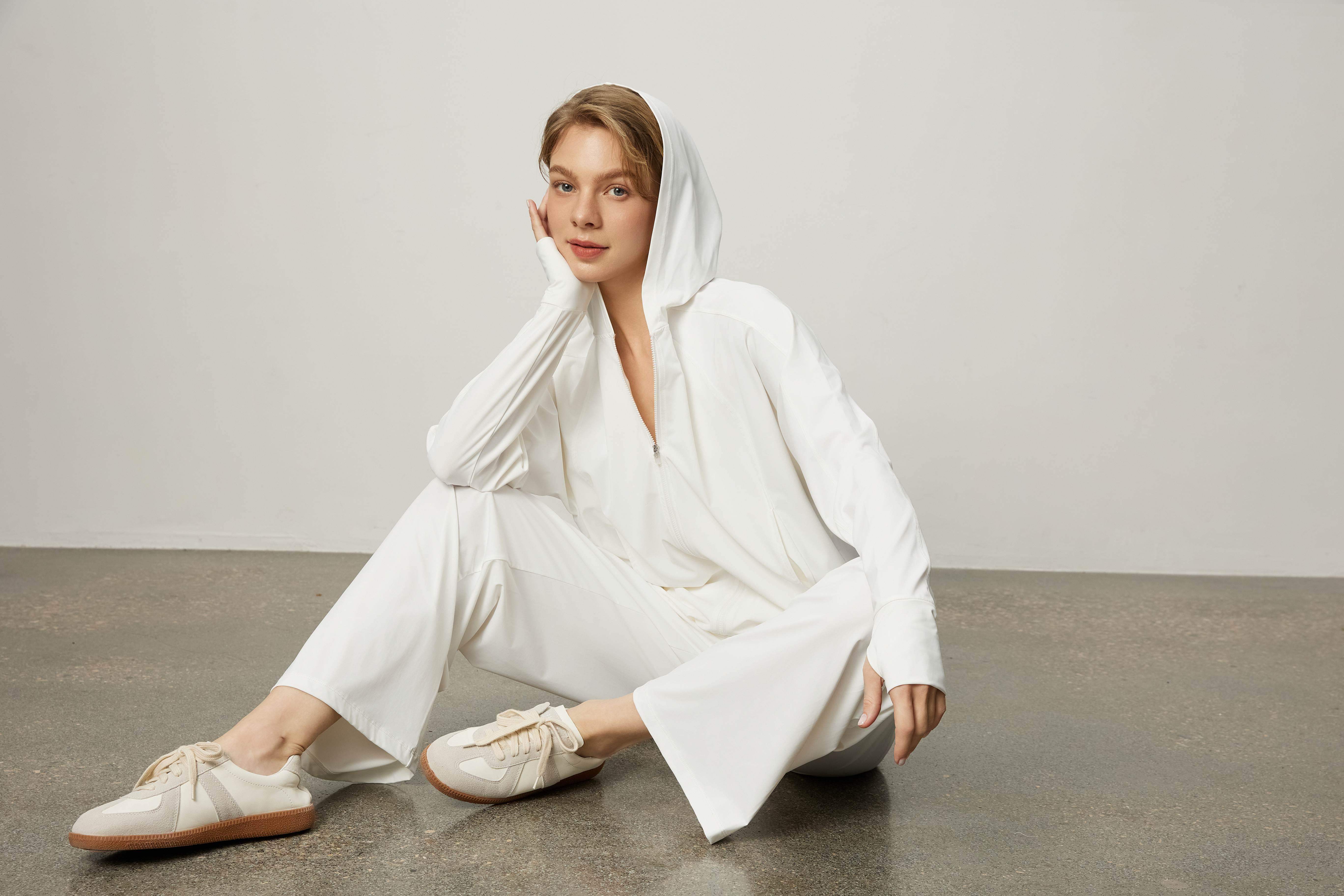 Hose mit hoher Taille und weitem Bein