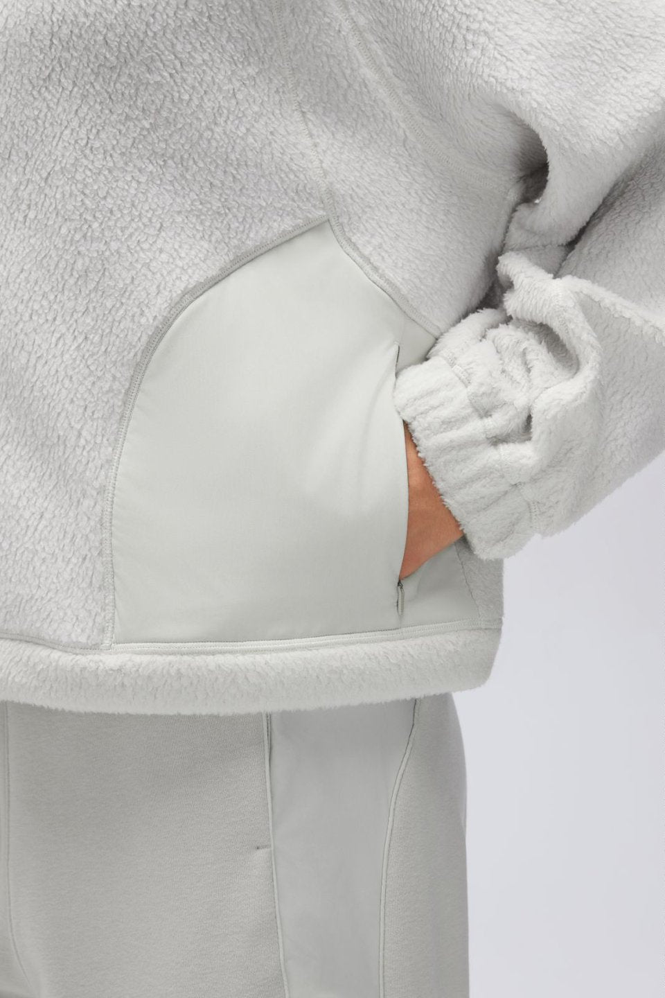 Women's Fleece-Lined Stand-Collar Thermal Jacket
