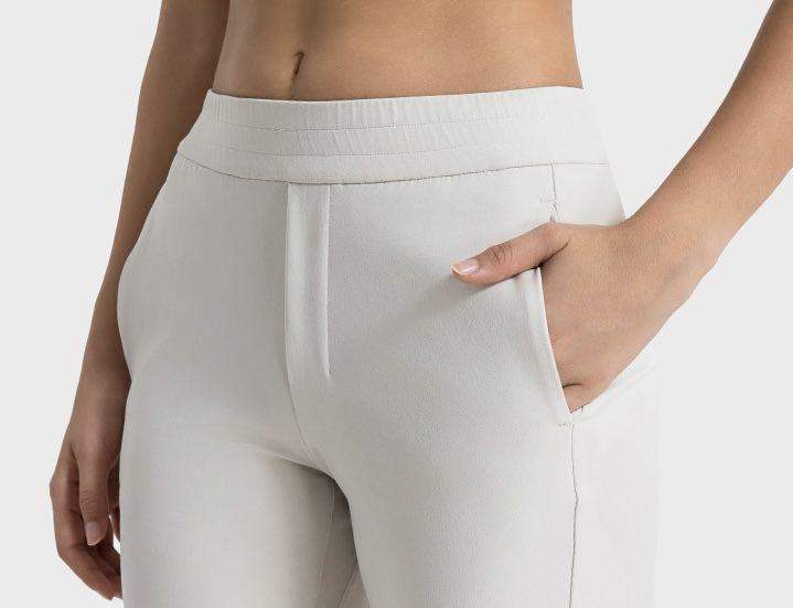 Hose mit hoher Taille