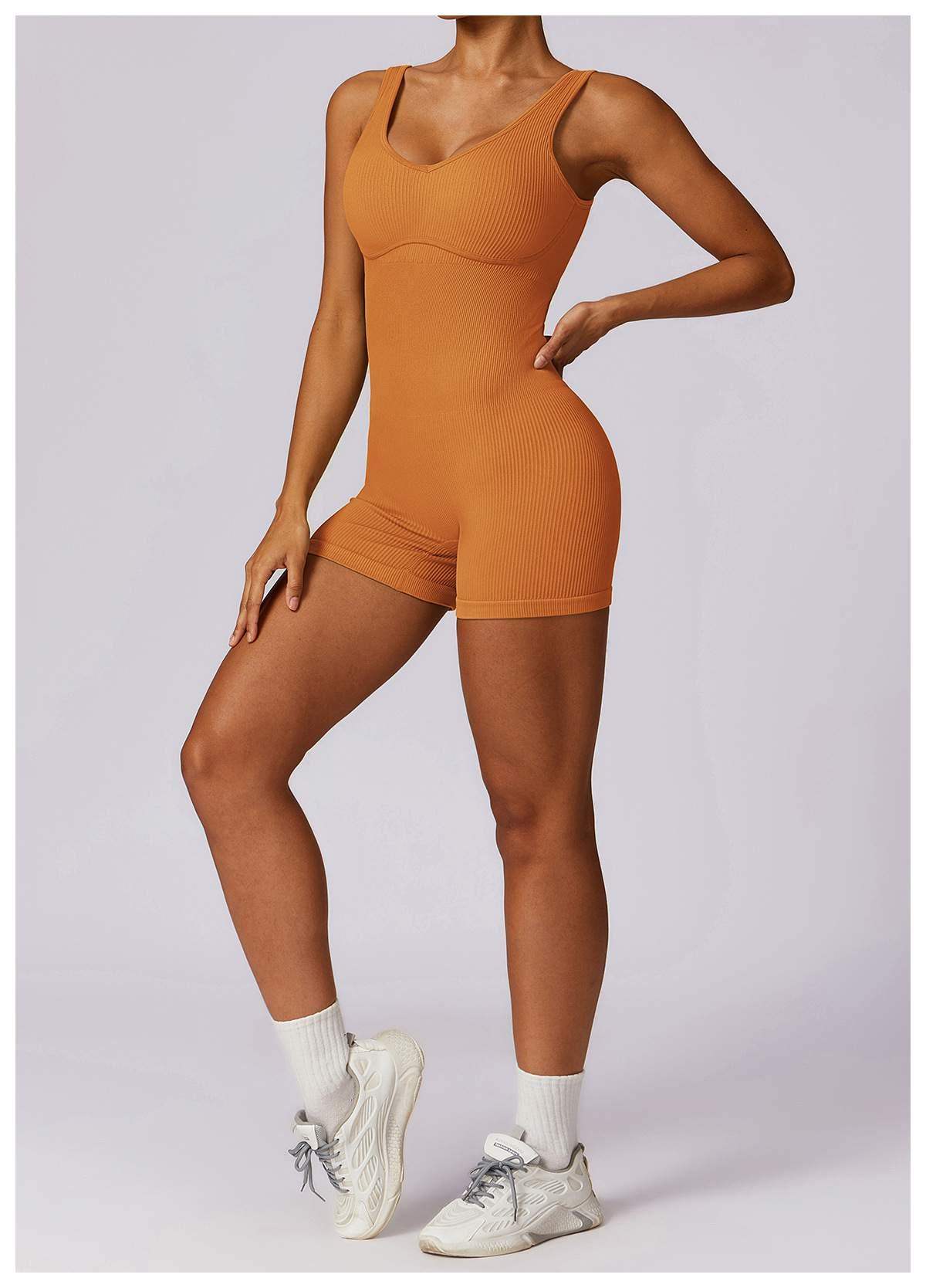 Gerippter nahtloser Yoga-Bodysuit