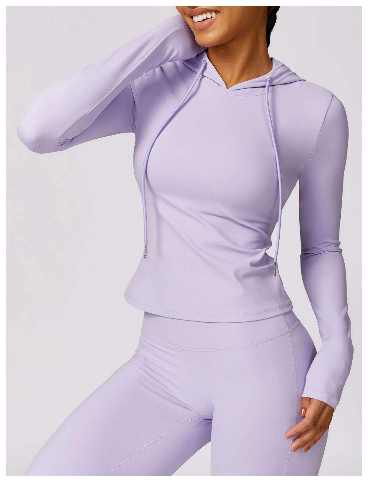 Langärmliges Oberteil mit Kapuze