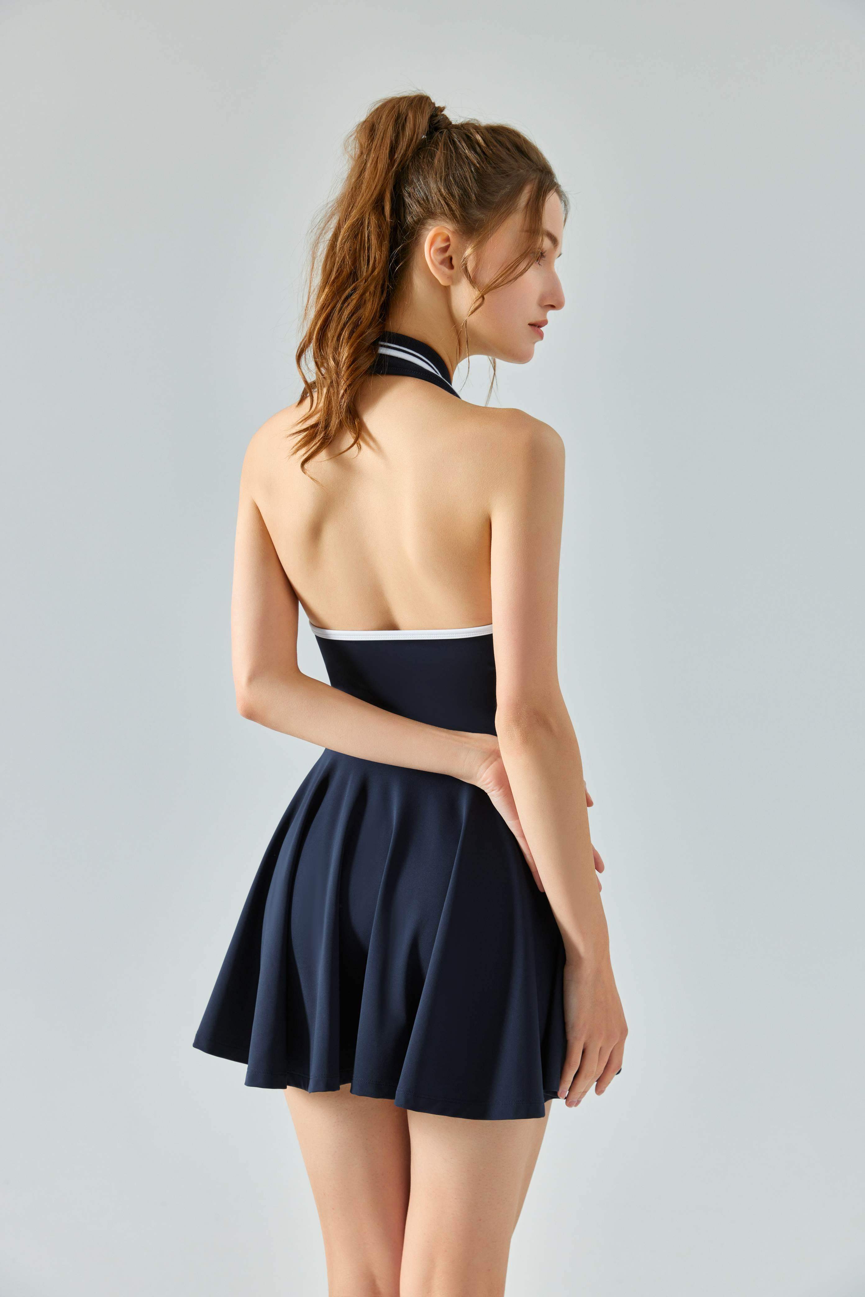 Leichter und atmungsaktiver Tennisrock mit Neckholder