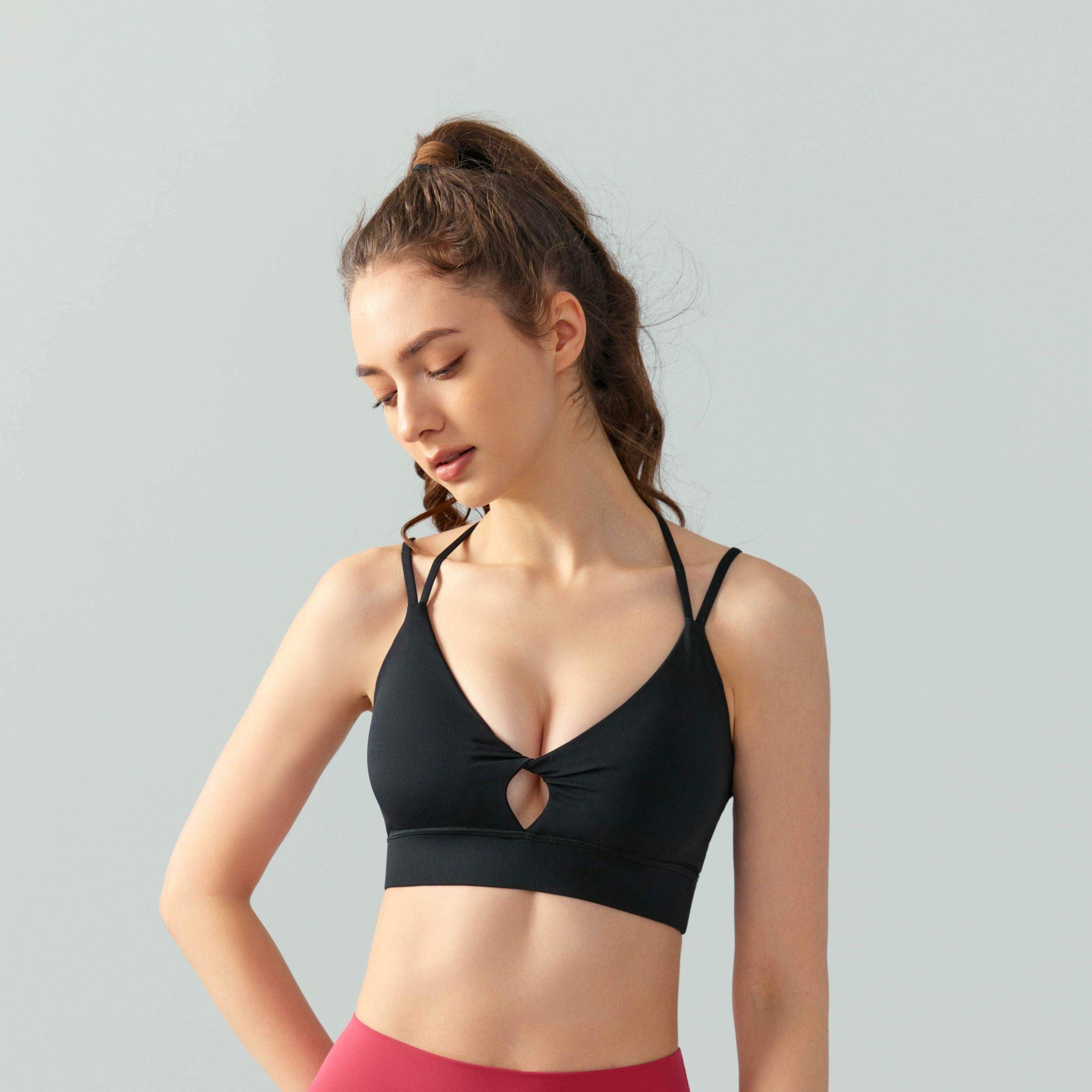 Sexy Sport-BH mit Cut-Out vorne und Twist
