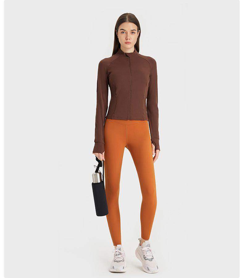 Fitnessjacke mit Reißverschlusstasche