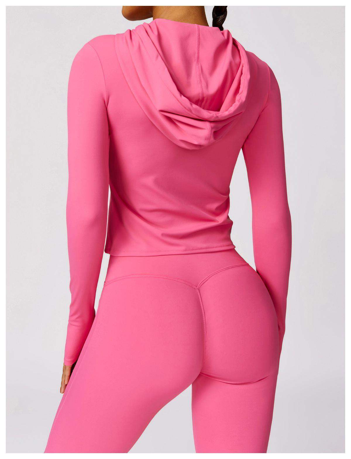 Langärmliges Oberteil mit Kapuze