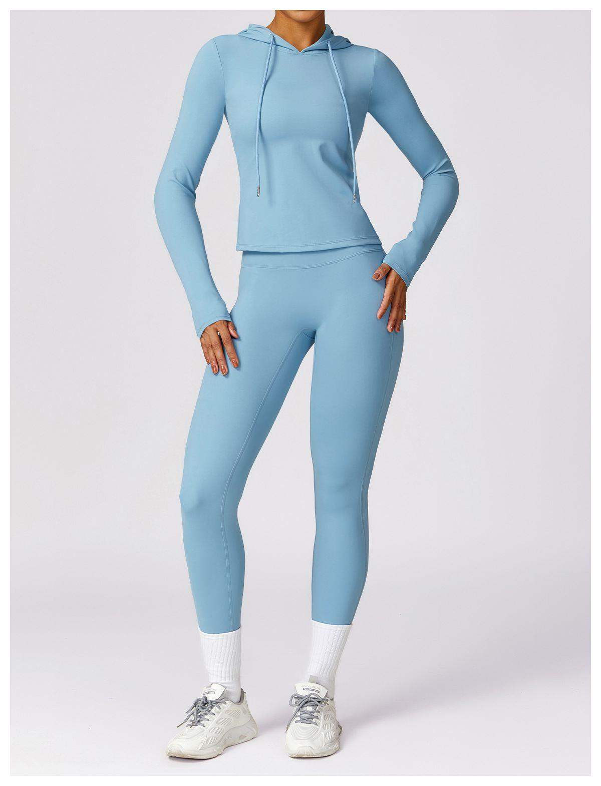 Langärmliges Oberteil mit Kapuze