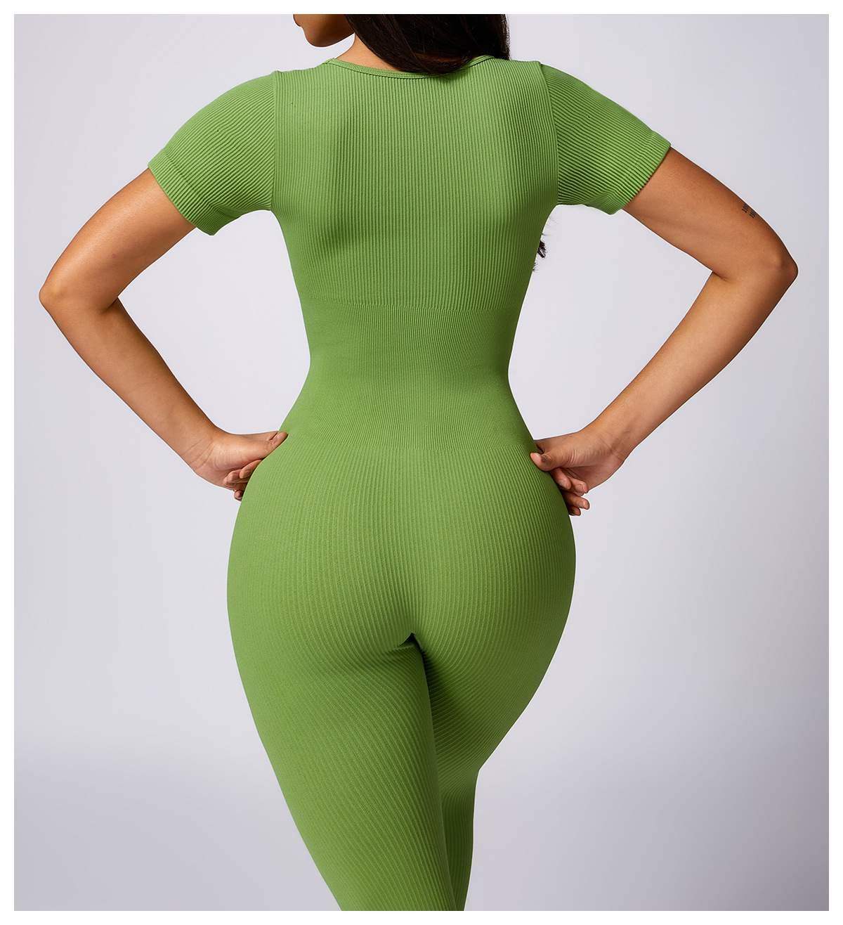 Gerippter nahtloser Yoga-Bodysuit