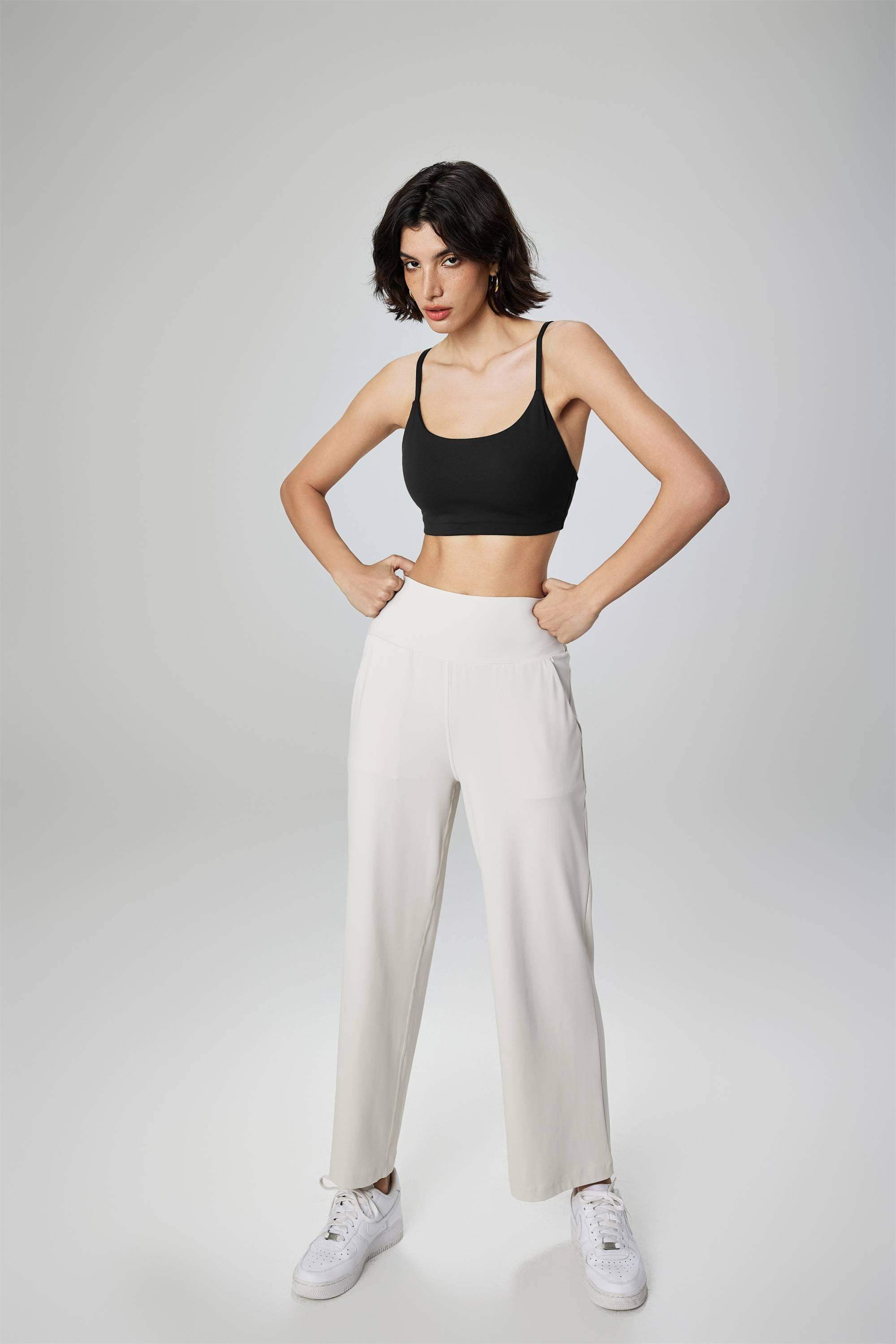 Yoga-BH mit V-Rücken und gepolsterten Cups