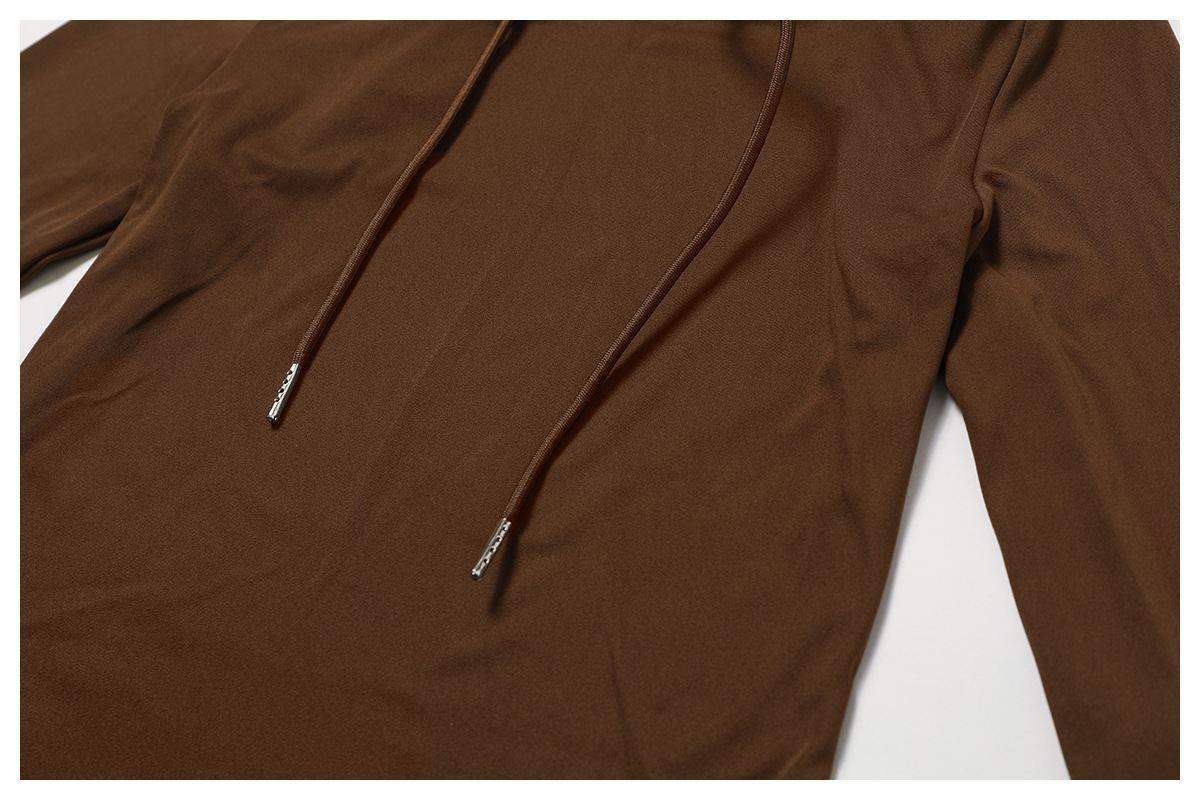 Langärmliges Oberteil mit Kapuze