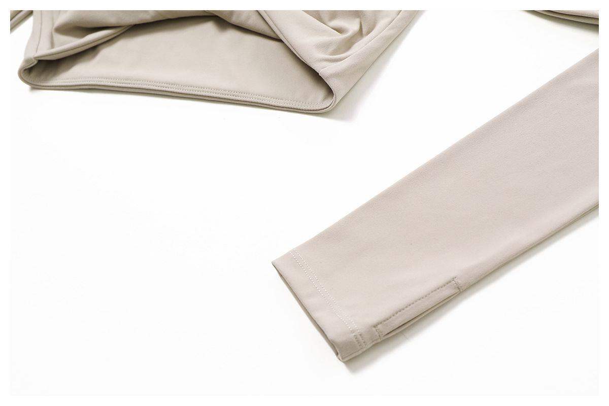 Langärmliges Sporttop