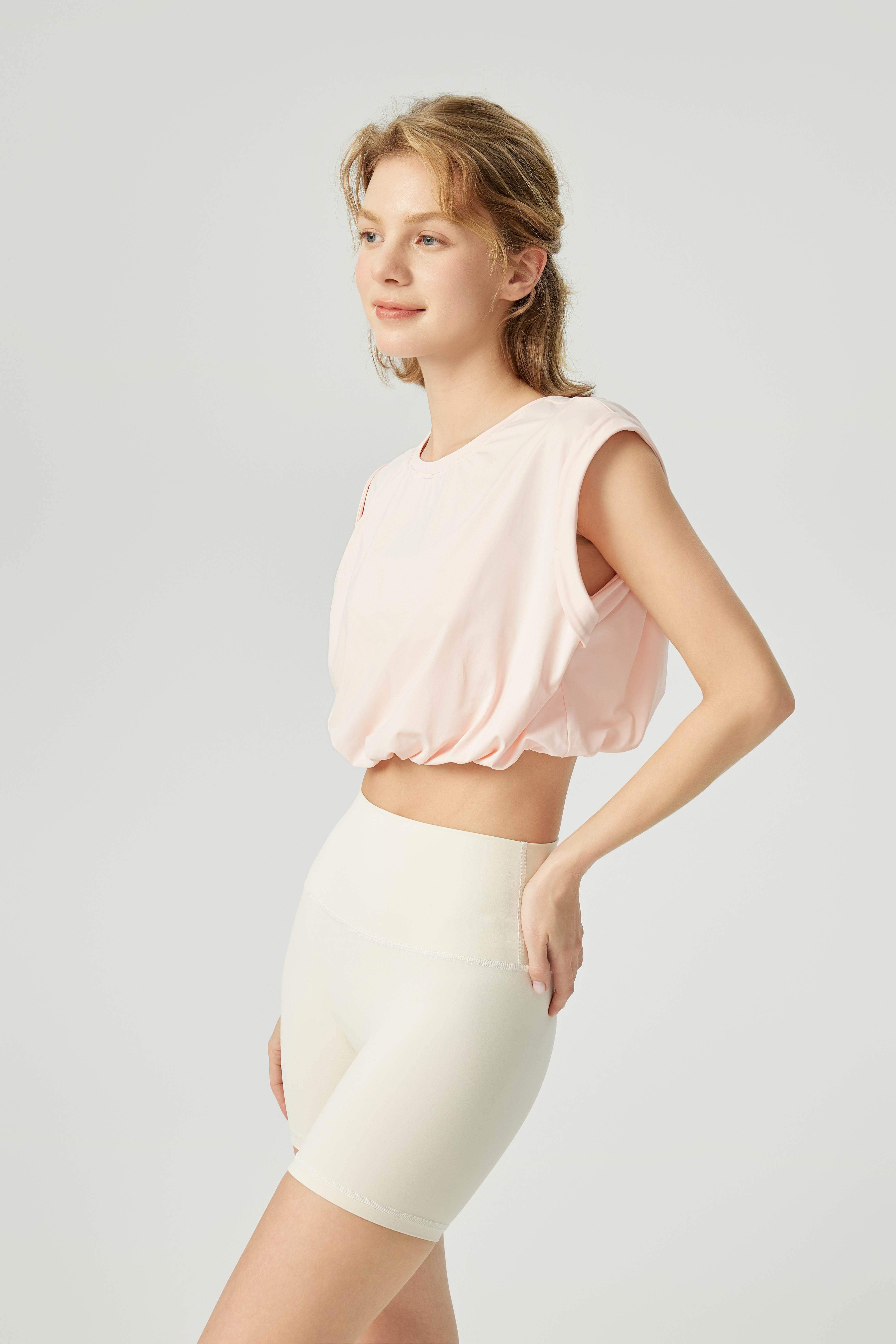 Atmungsaktives, kurzes Sport-T-Shirt