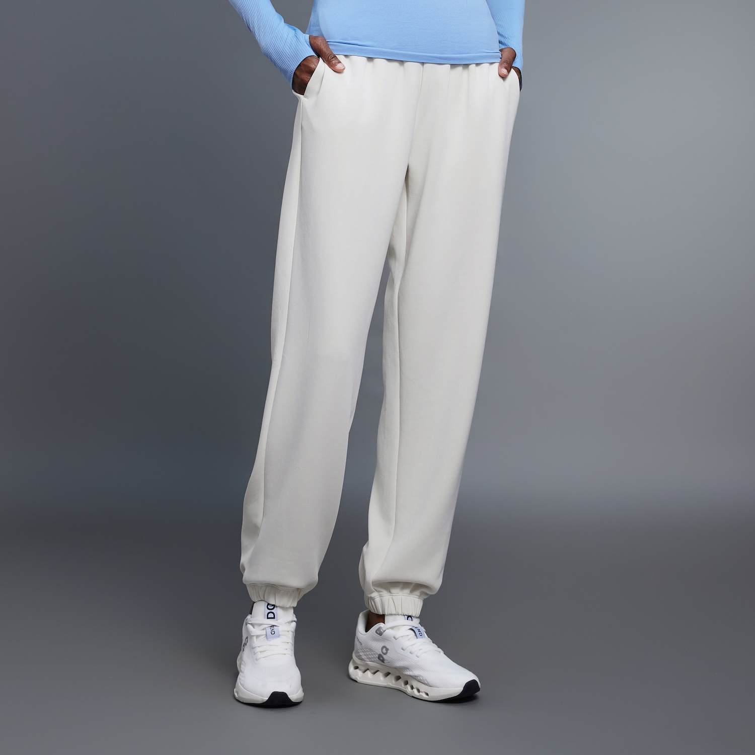 Women's Moisture-Wicking Jogger Pants