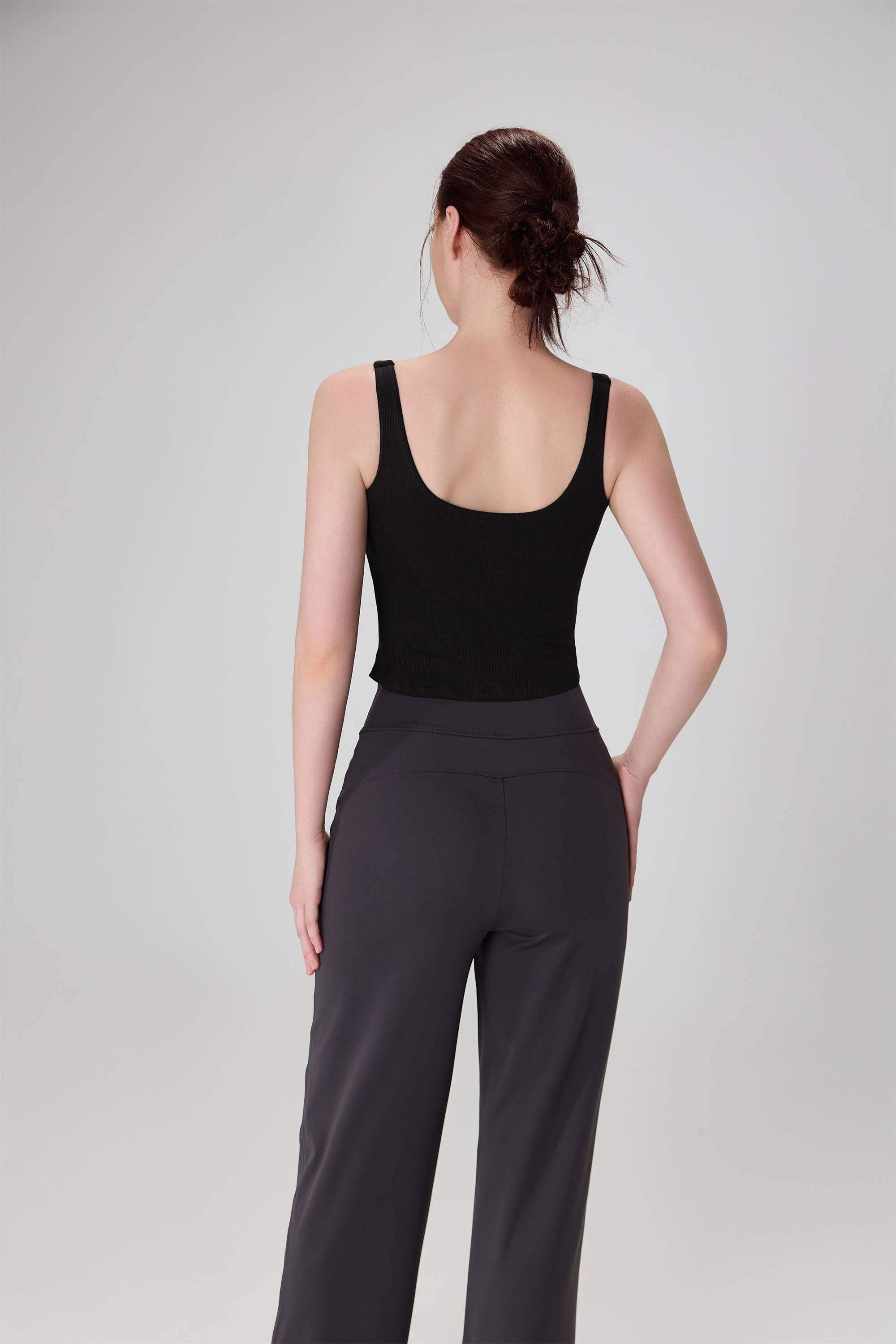 Yoga-Tanktop aus Modal mit breiten Trägern