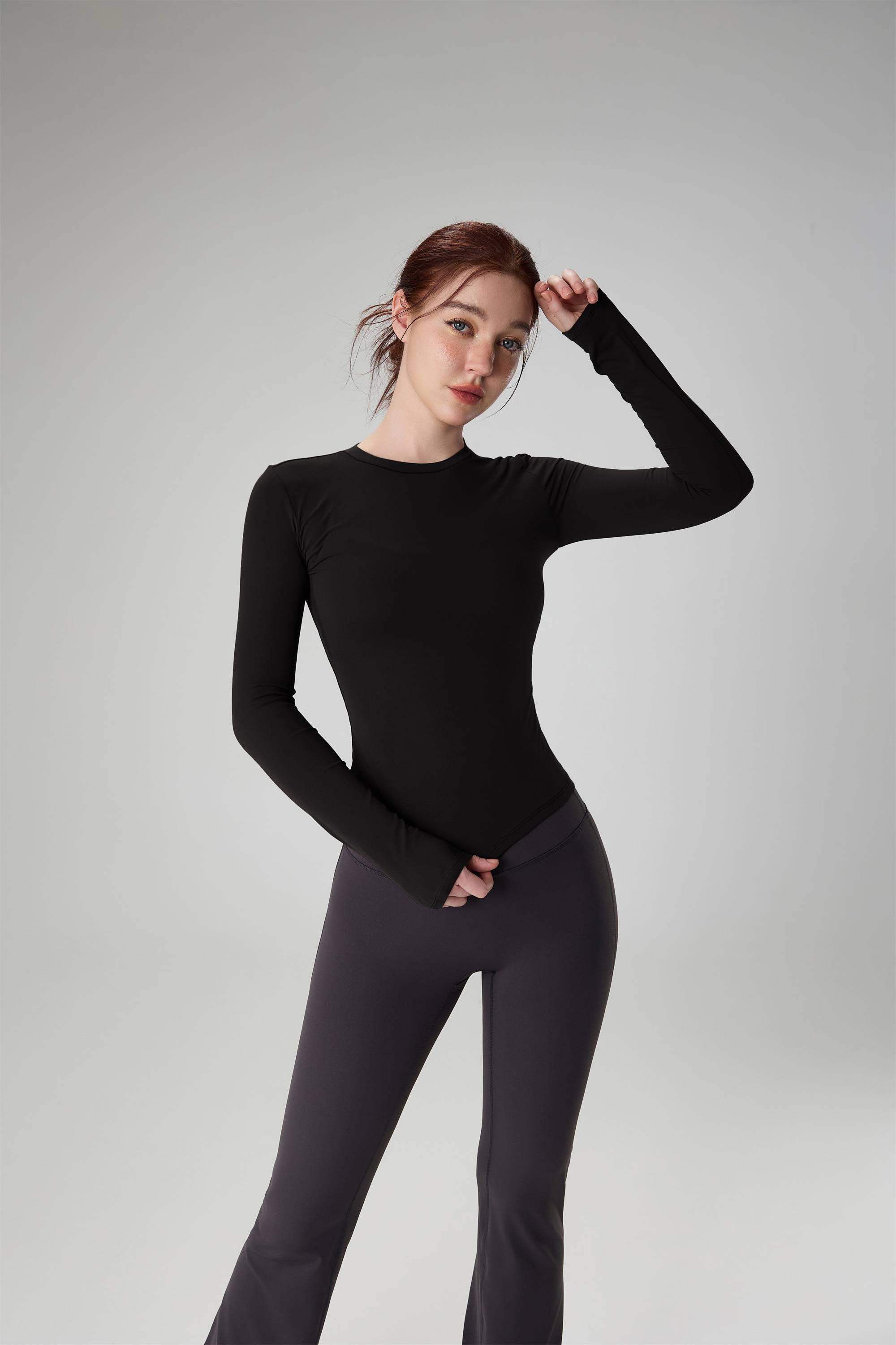 Figurbetontes Yoga-Sport-Top mit Rundhalsausschnitt