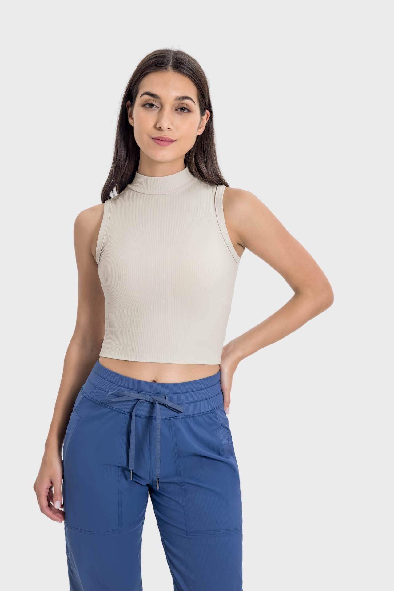 High-Neck Yoga Tank Top mit Feuchtigkeitstransport