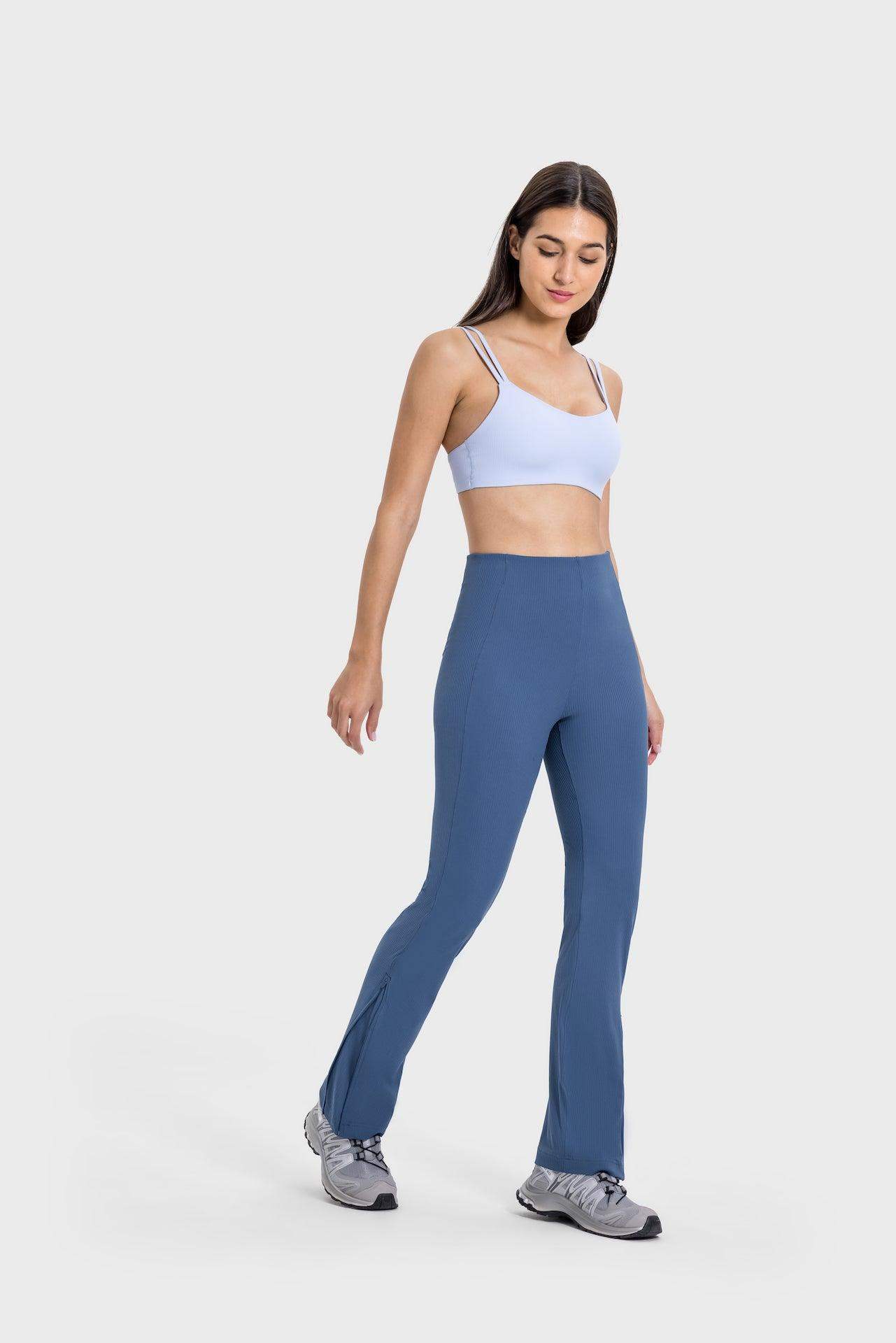 Hüfthebende Slim Flare-Hose mit hoher Taille