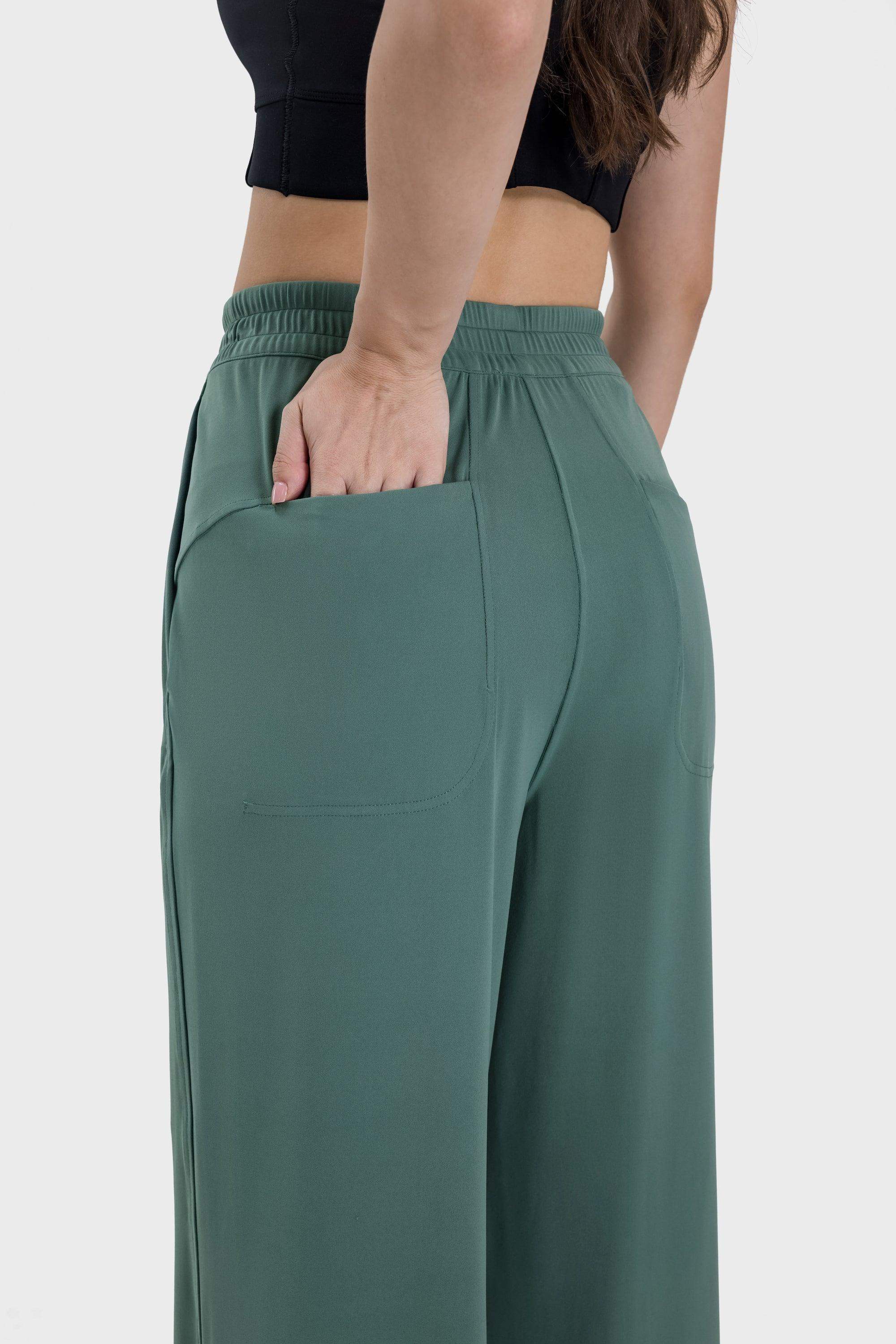 Drapierte Hose mit geradem Bein
