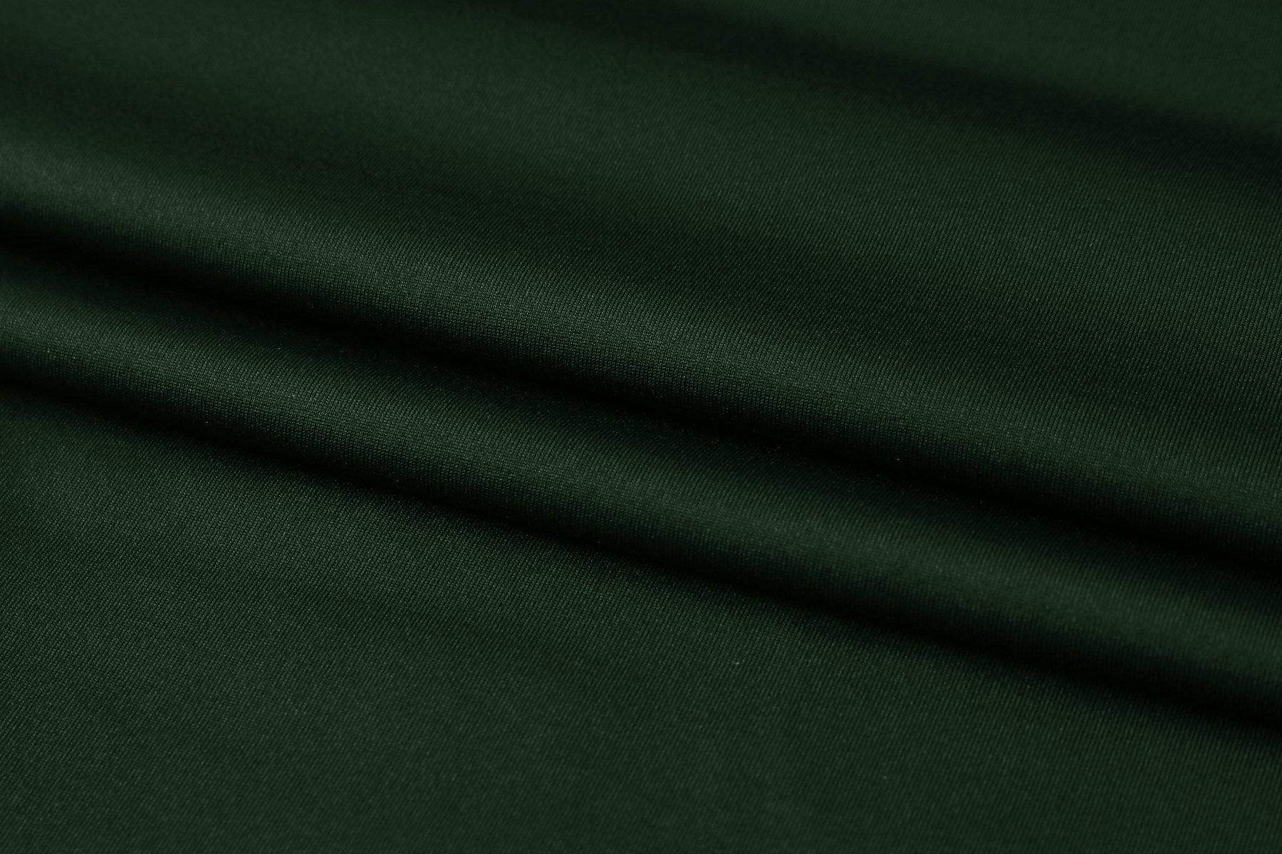 Schmales Kurzarmoberteil für Herren