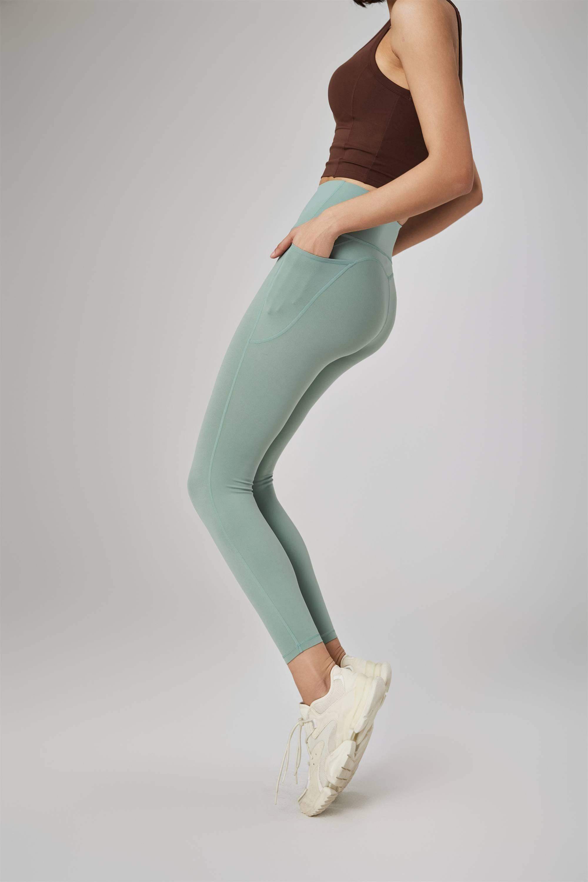 Seamless High-Waisted Yoga Pants