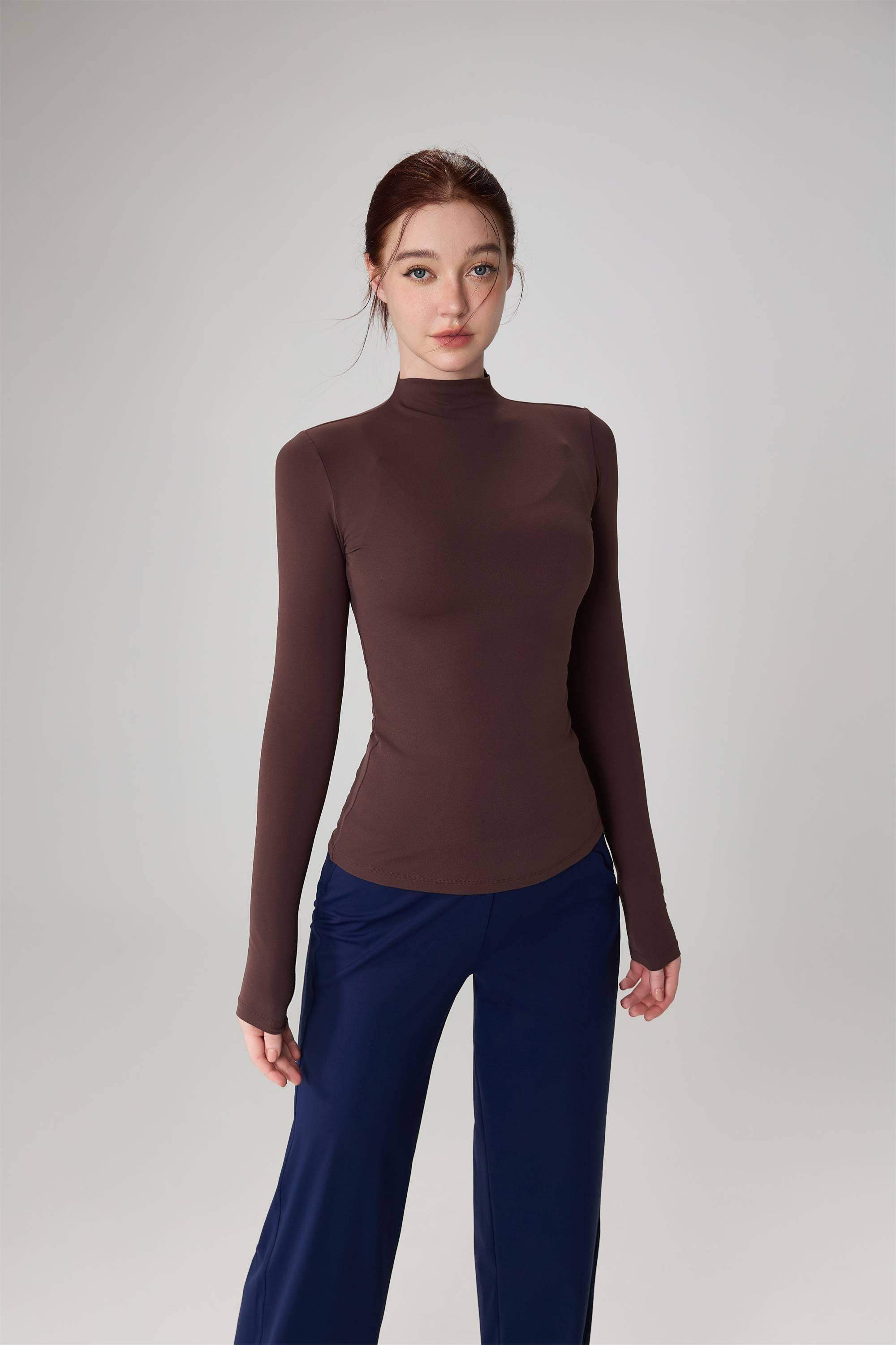 Fitted Stand-Collar Yoga Long Sleeve Top