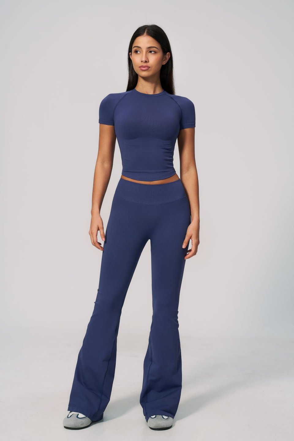 Woman Quick-Drying Flare Leggings