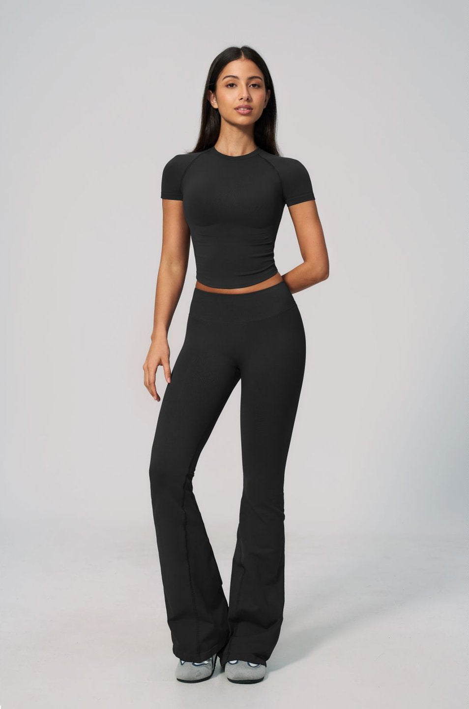 Woman Quick-Drying Flare Leggings