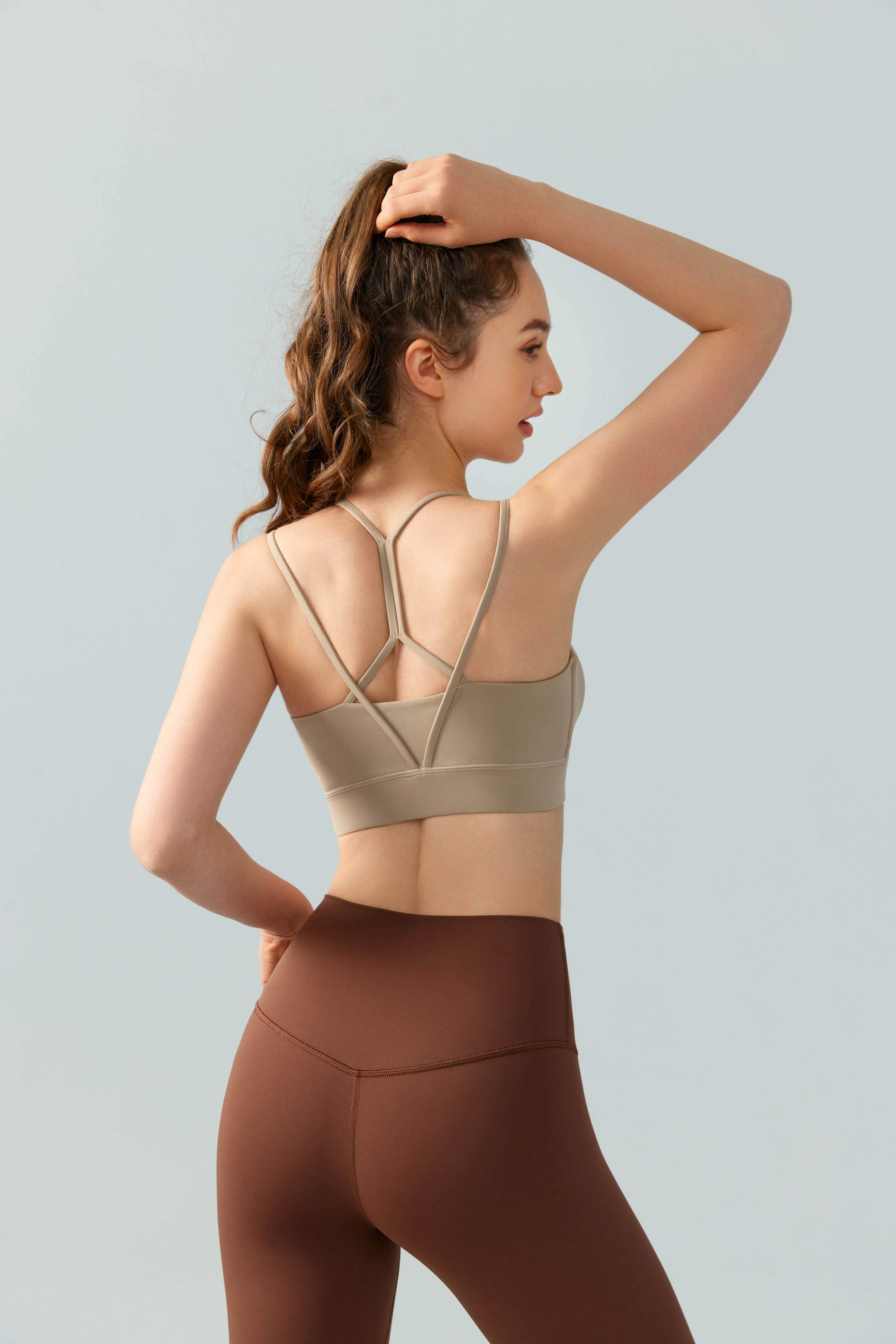 Sexy Cut-Out Front Twist Sports Bra