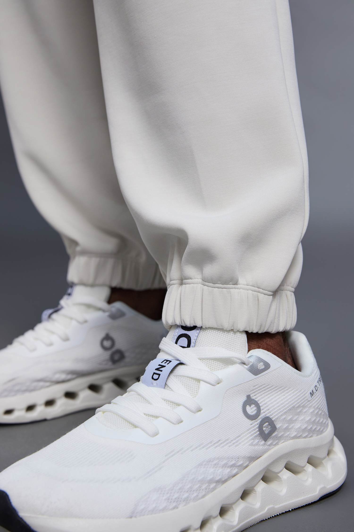 Women's Moisture-Wicking Jogger Pants