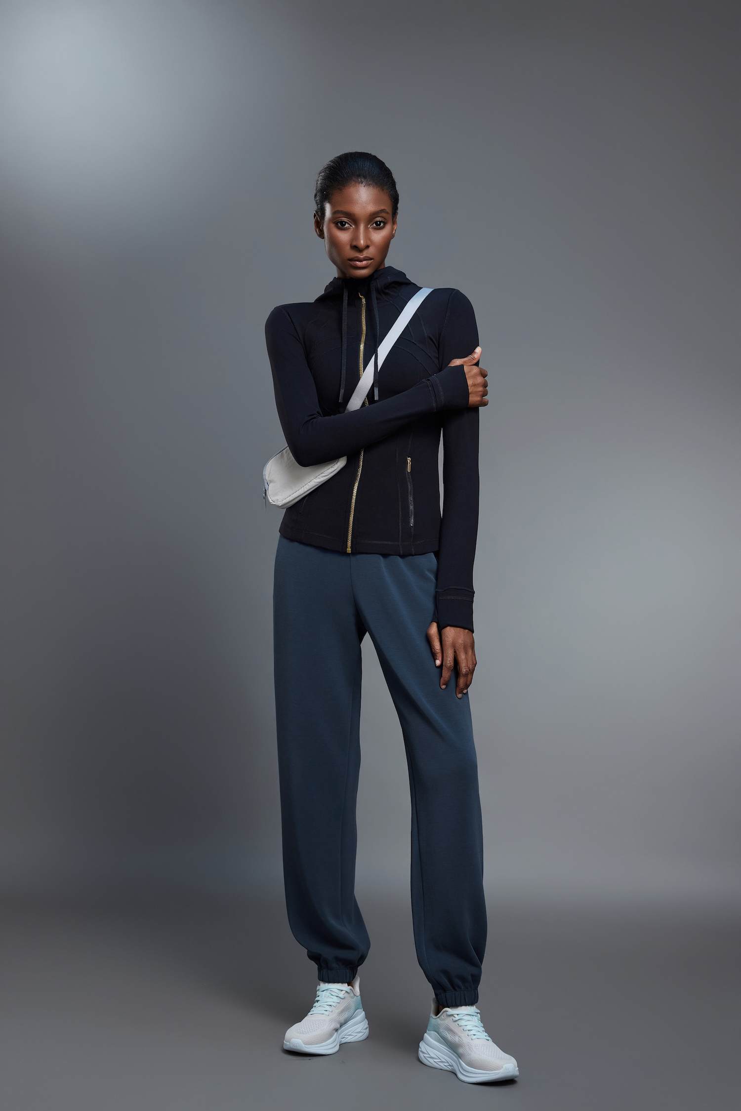 Women's Moisture-Wicking Jogger Pants