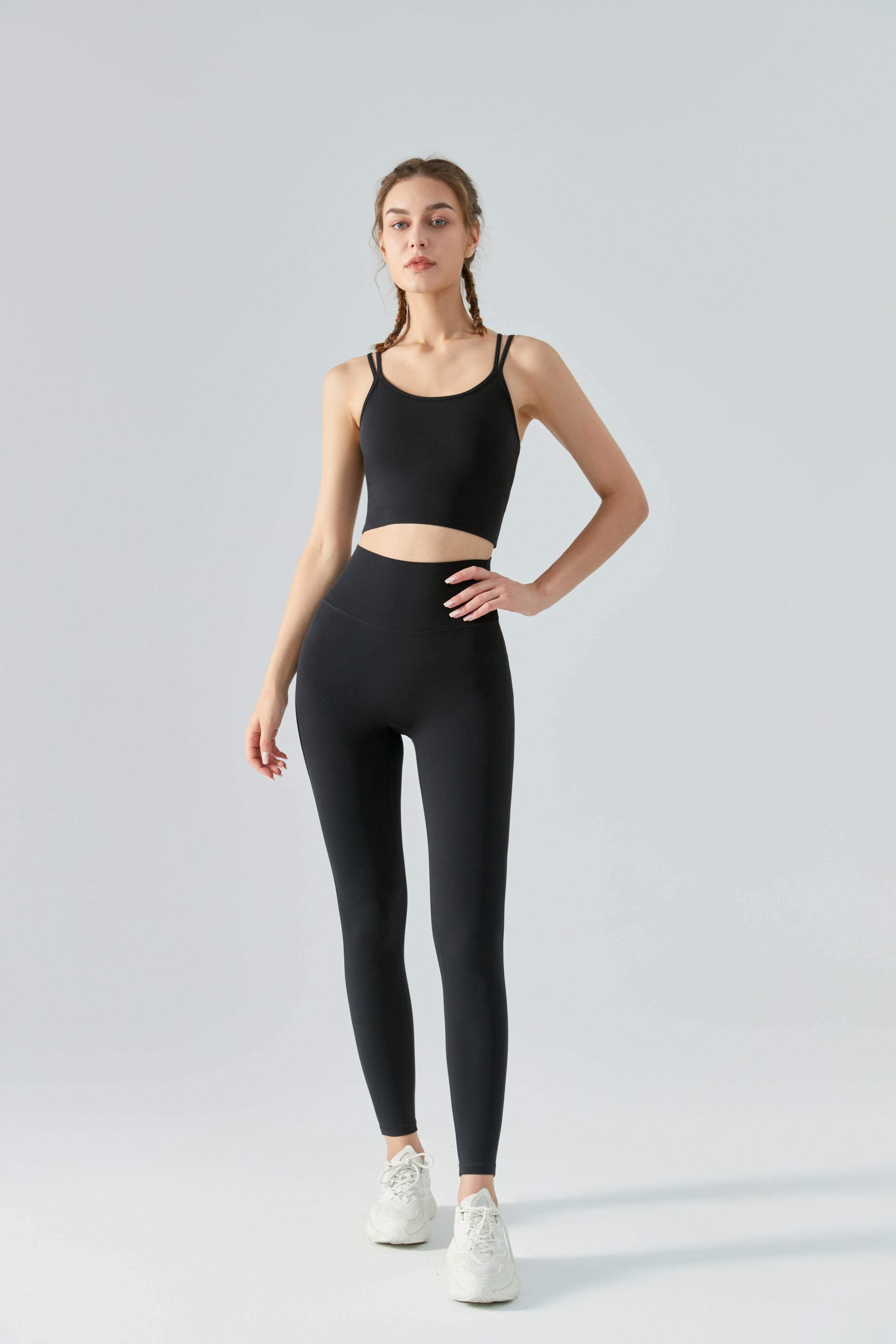 Nahtloser Sport-BH mit integrierten Polstern